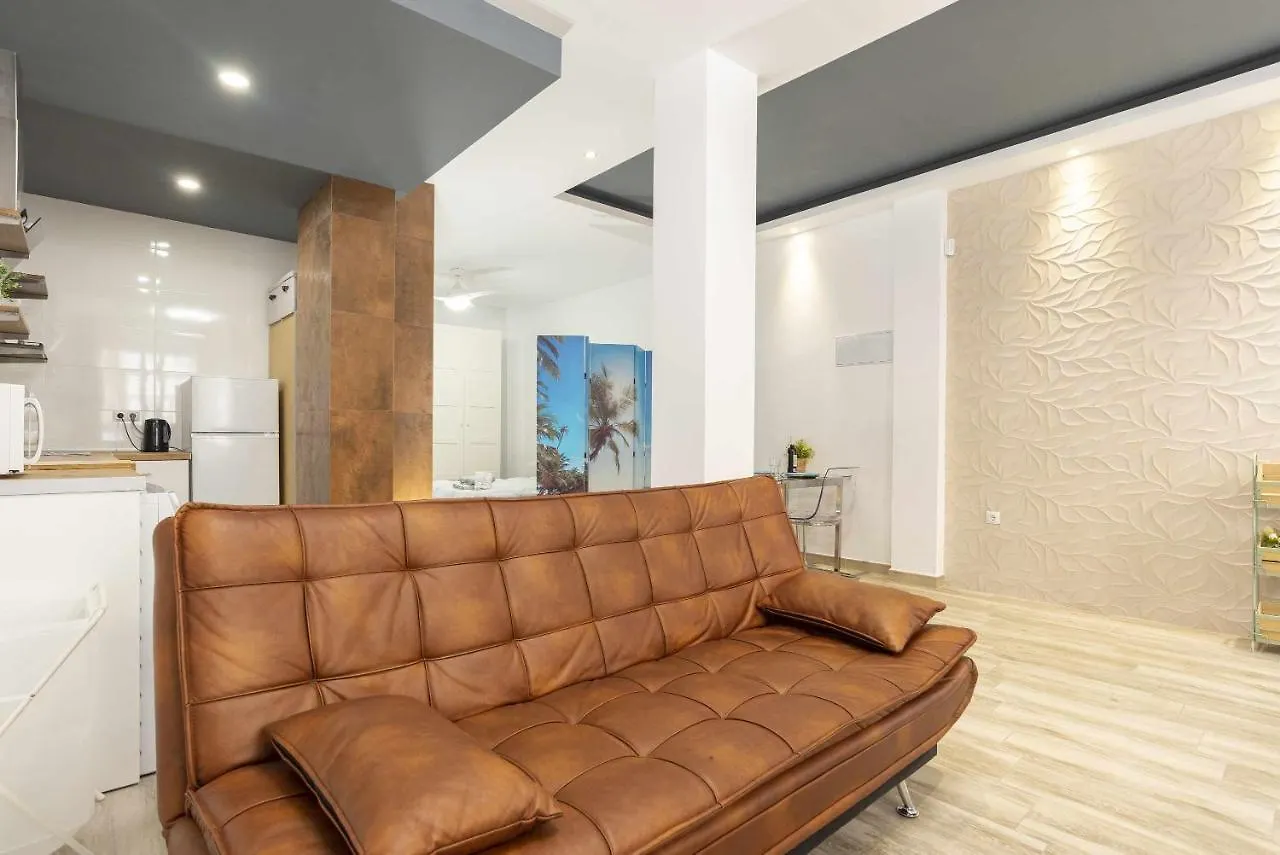 Vialia Suites The Beach Malaga